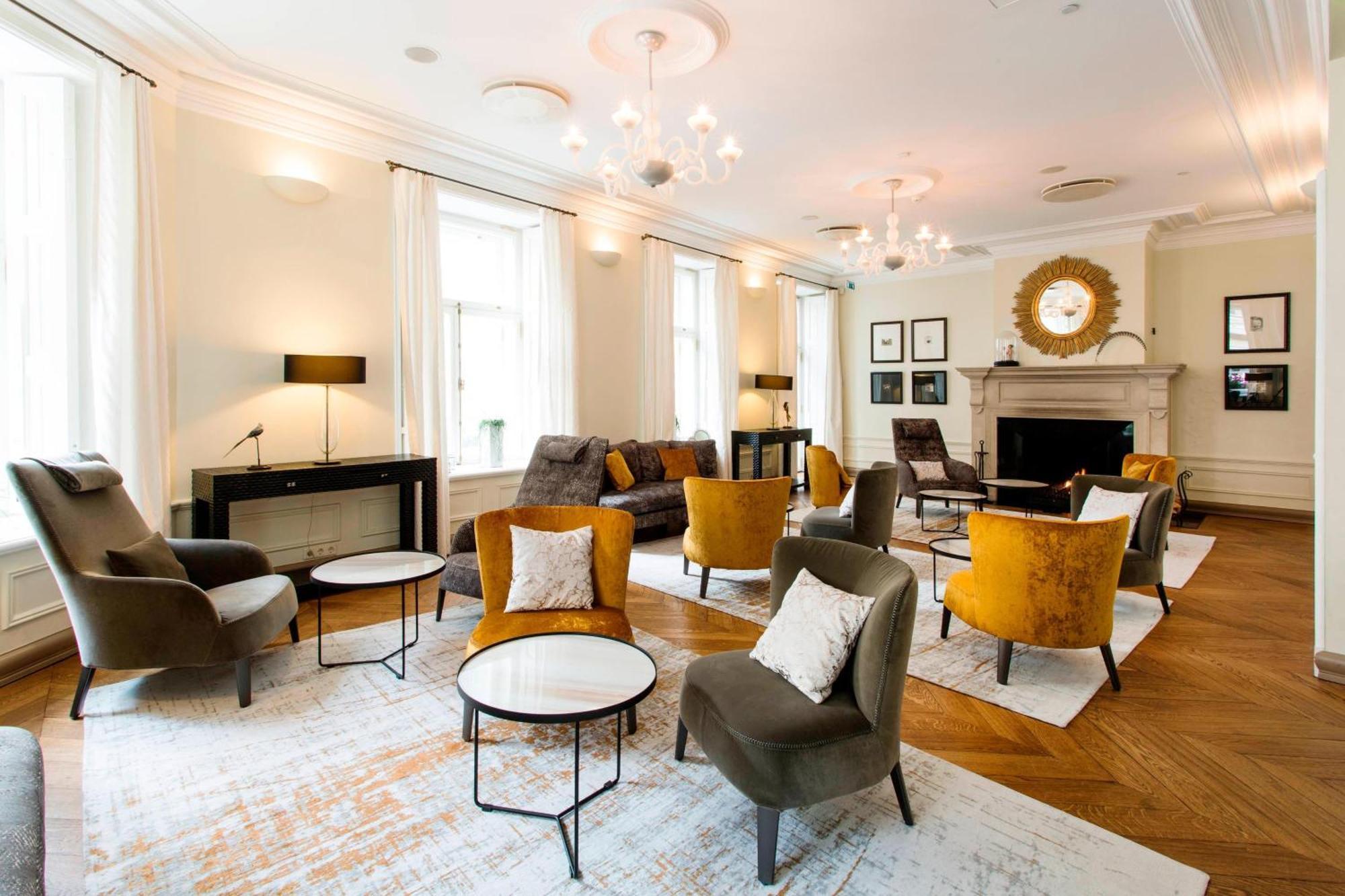 Hotel Telegraaf, Autograph Collection Tallinn Ngoại thất bức ảnh The Drawing Room at the Royal College of Psychiatrists