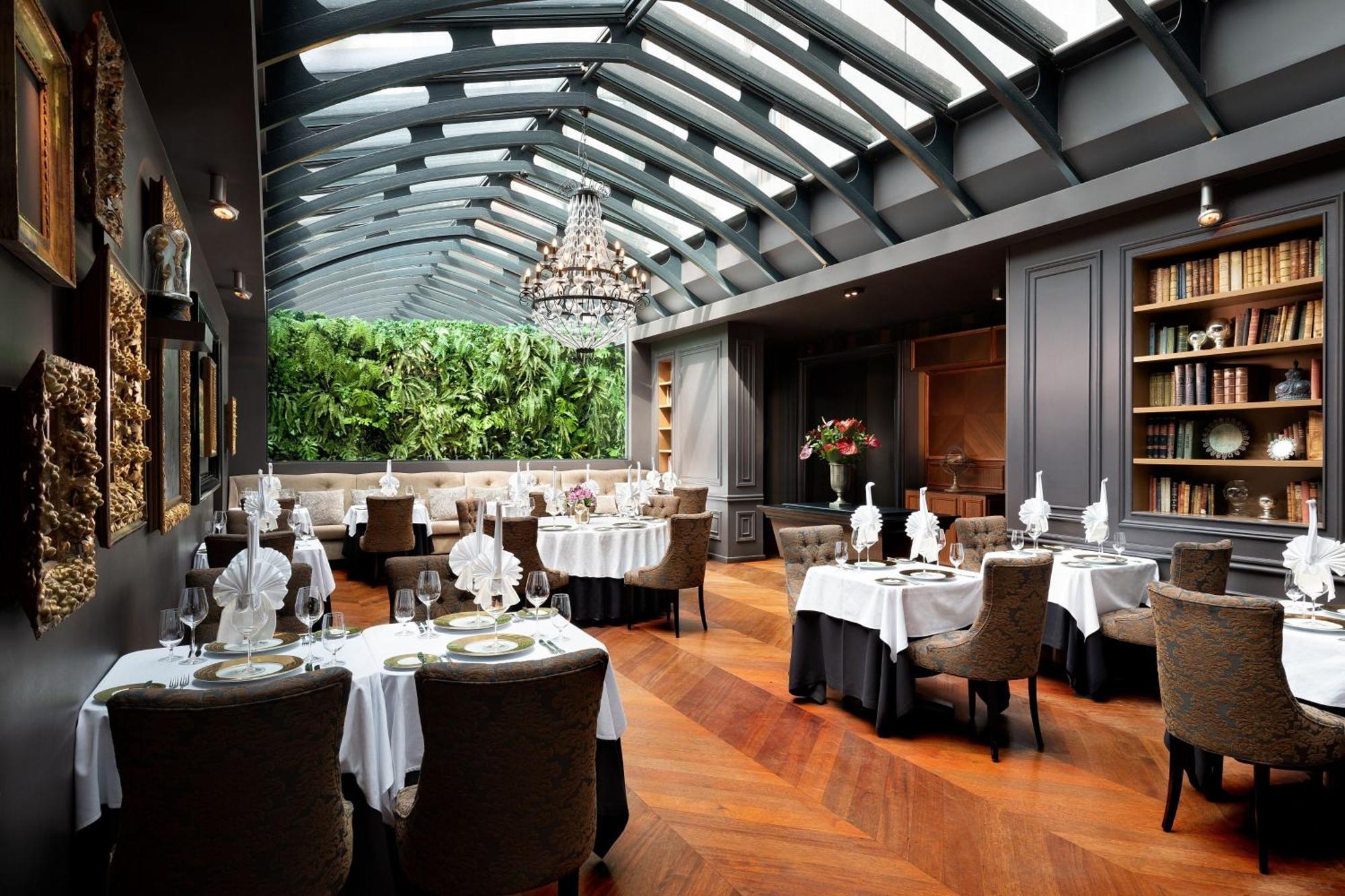 Hotel Telegraaf, Autograph Collection Tallinn Ngoại thất bức ảnh Restaurant in the hotel