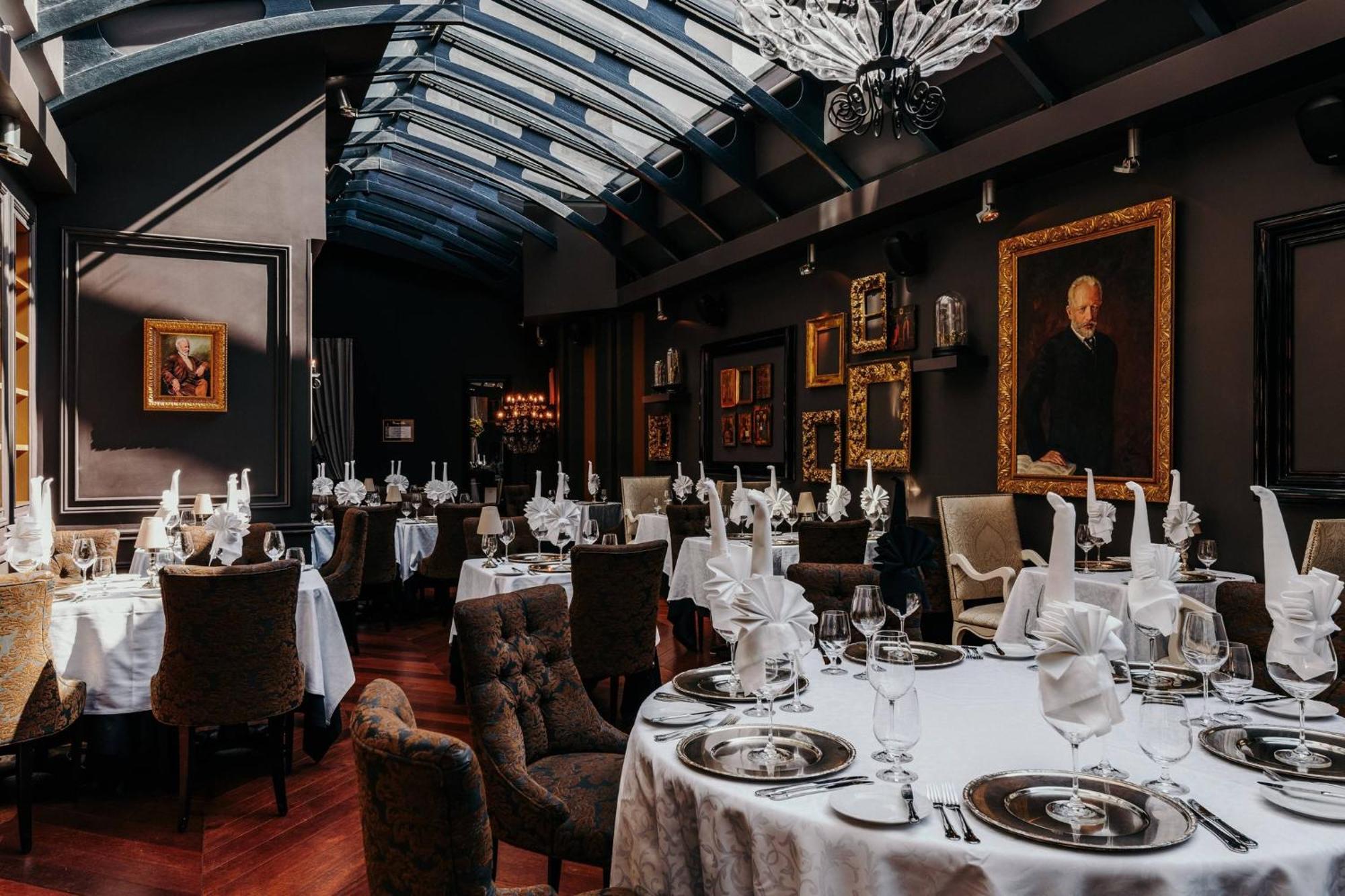 Hotel Telegraaf, Autograph Collection Tallinn Ngoại thất bức ảnh Restaurant "La Table d'Or"
