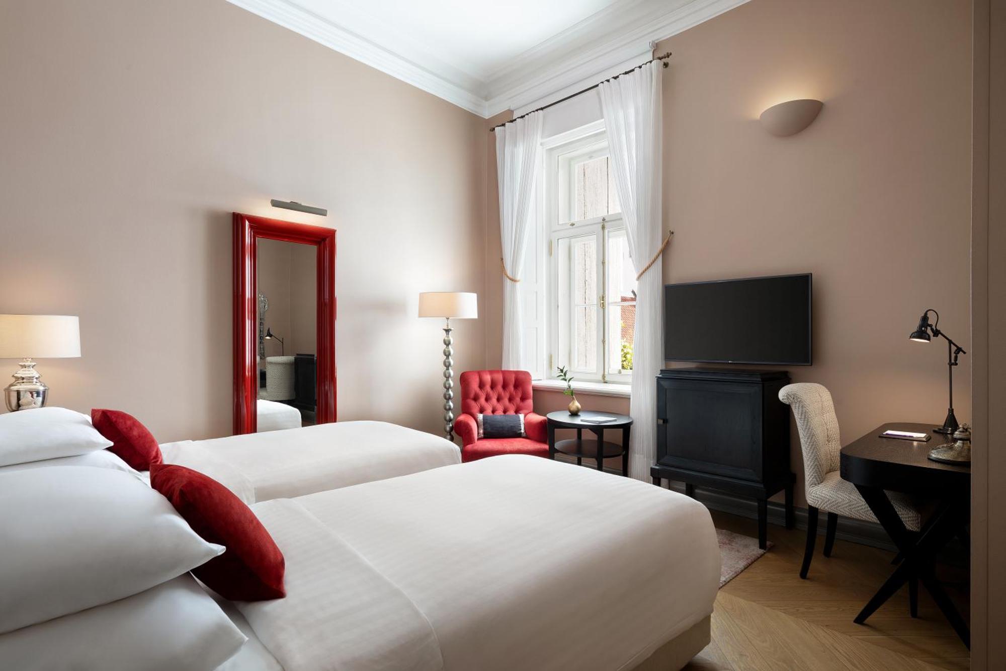 Hotel Telegraaf, Autograph Collection Tallinn Ngoại thất bức ảnh